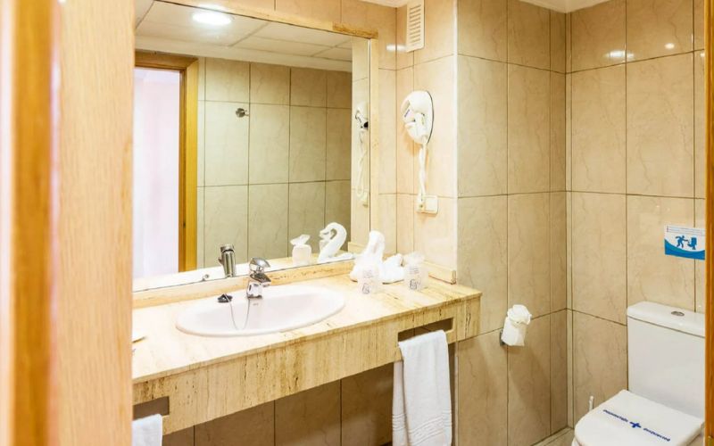 FESTA DI PRIMAVERA A TENERIFE: SOGGIORNO RELAX + ESCURSIONI